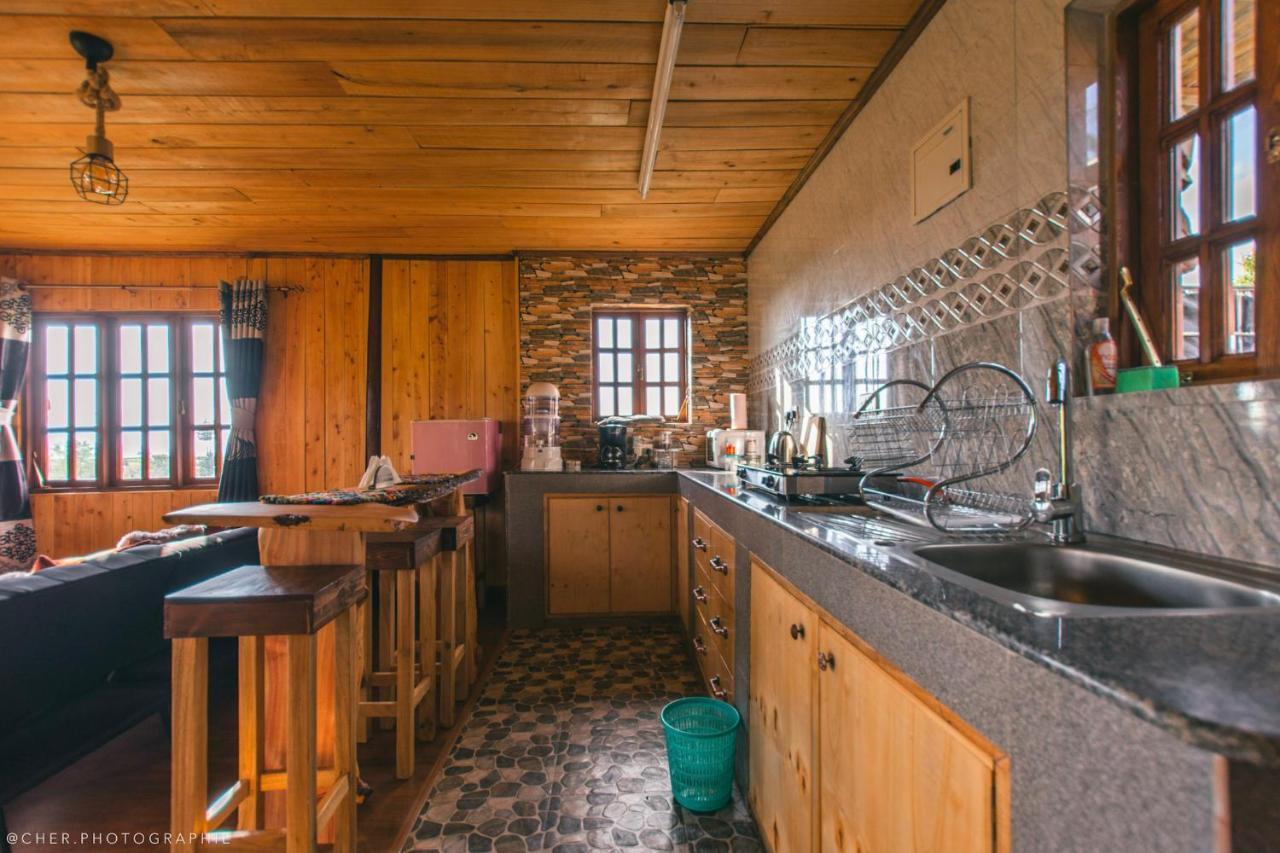 The Wonky House Apartment Timau Exterior photo